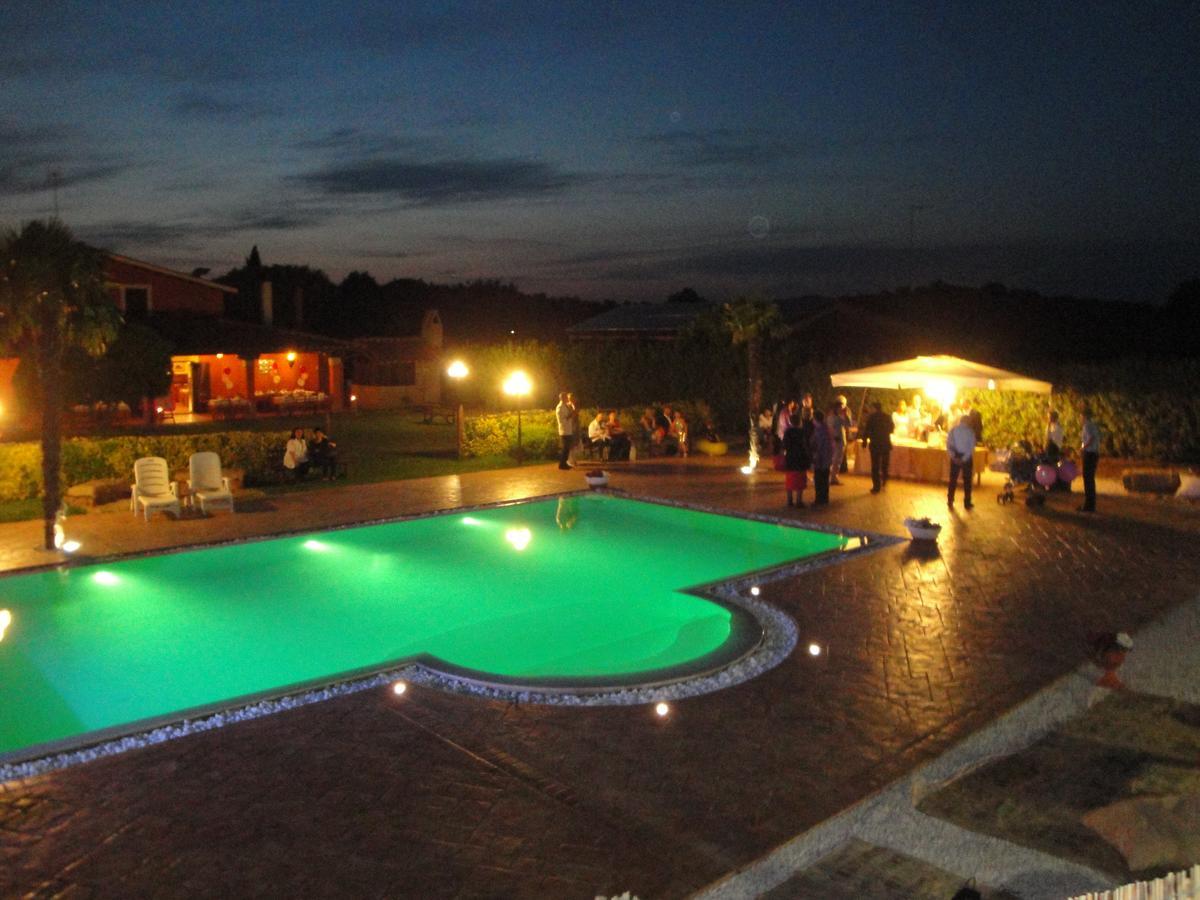 Agriturismo La Valle Di Ceri Черветері Екстер'єр фото